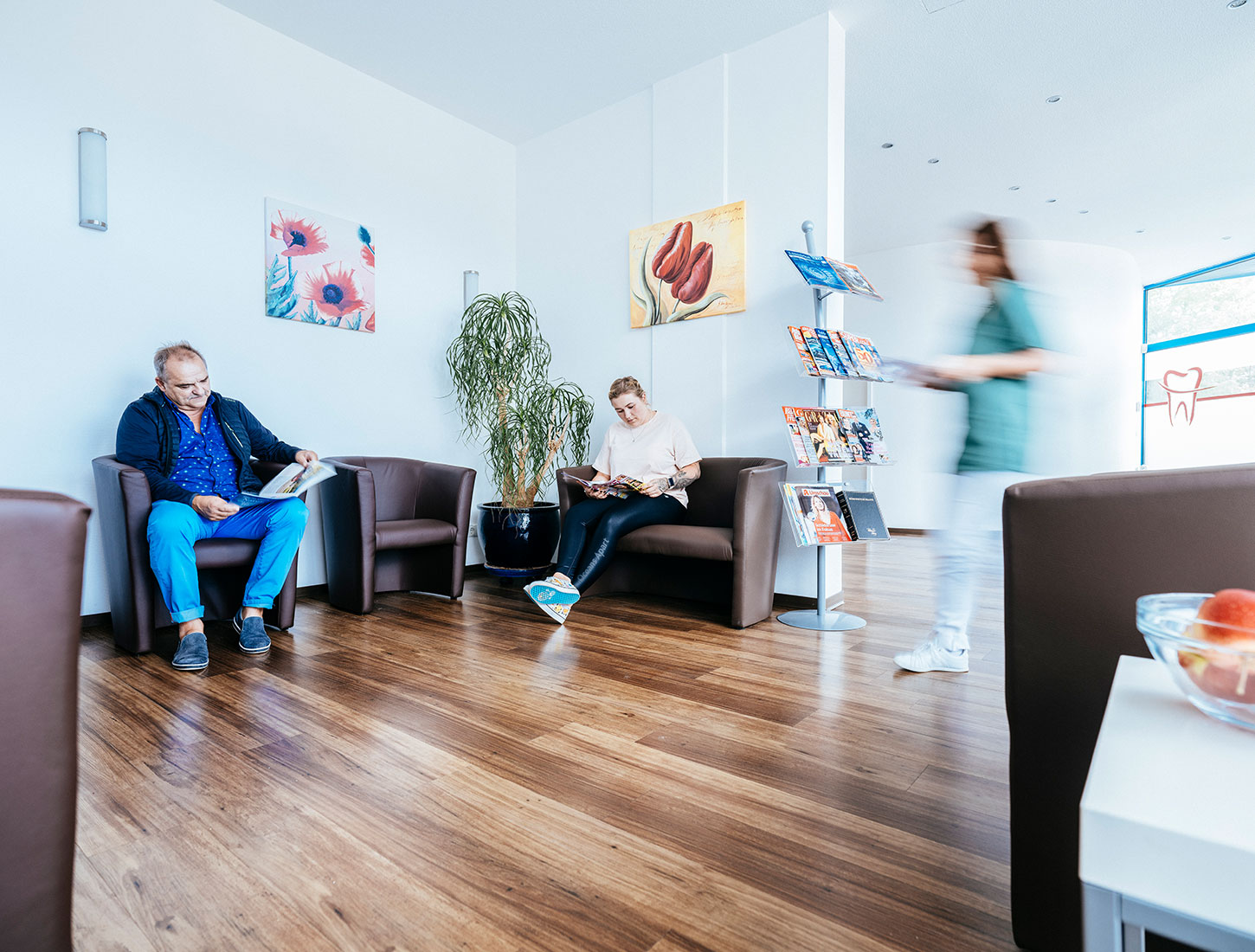 Galerie Zahnarzt SandersdorfBrehna / Zahnarzt BitterfeldWolfen